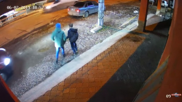 З'явилось відео з місця ДТП у Виноградові, в якій постраждав 10-річний хлопчик