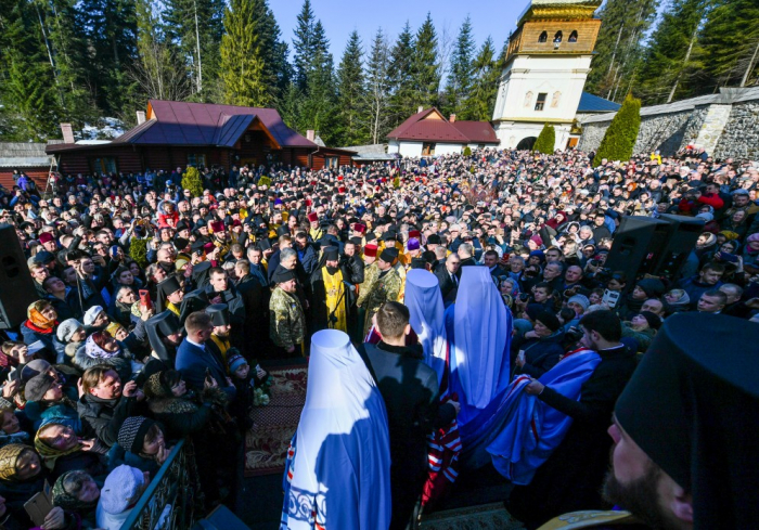 320 парафій Московського патріархату вже перейшли до Православної Церкви України
