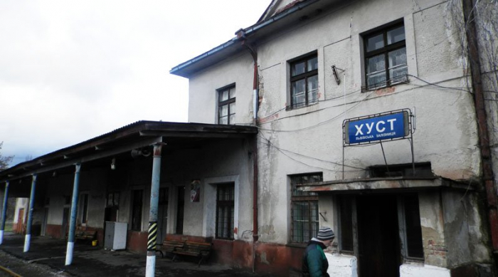 Дочекалися: в Хусті реставрують вокзал (ВІДЕО)
