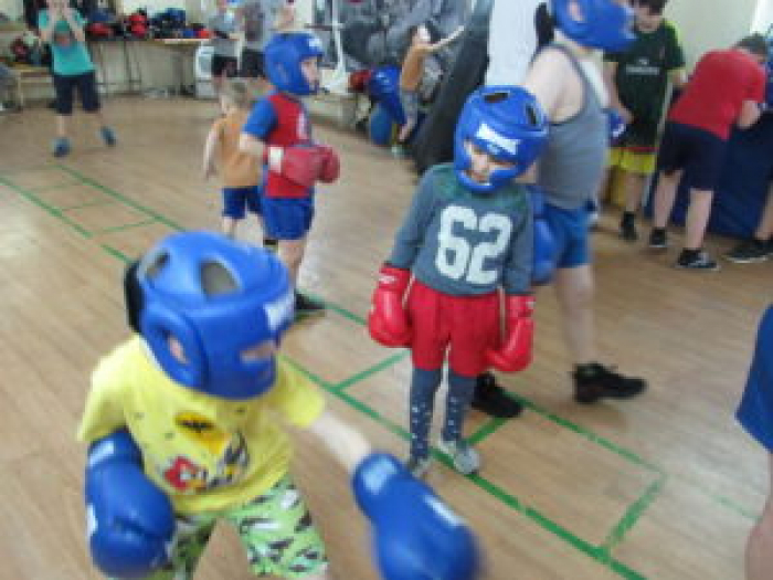 Вихованці СК "Спорт-Лідер" та Ужгородської федерації боксу провели спільні тренування

