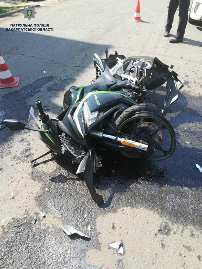 Дві ДТП за участі мотоциклістів на Закарпатті: один загинув, інший – в лікарні