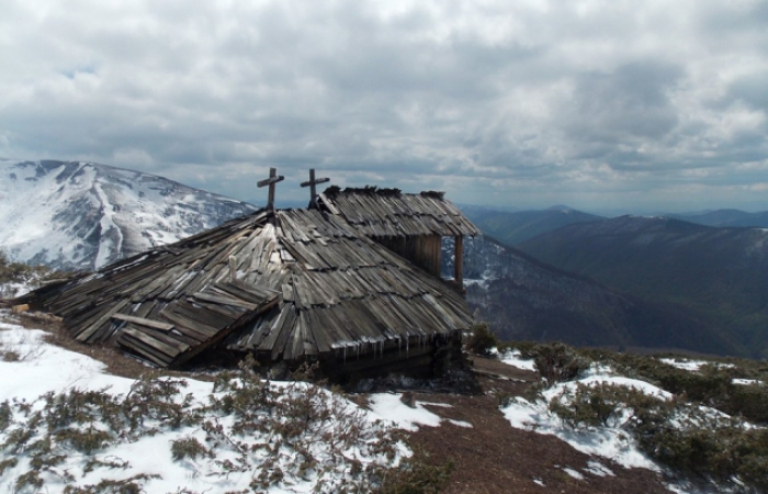 На Рахівщині є старовинна колиба на висоті 1600 м – опубліковано фото