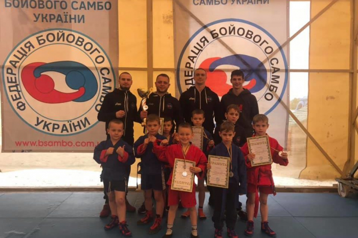 Численні перемоги здобули під час Чемпіонату України з бойового самбо закарпатські спортсмени