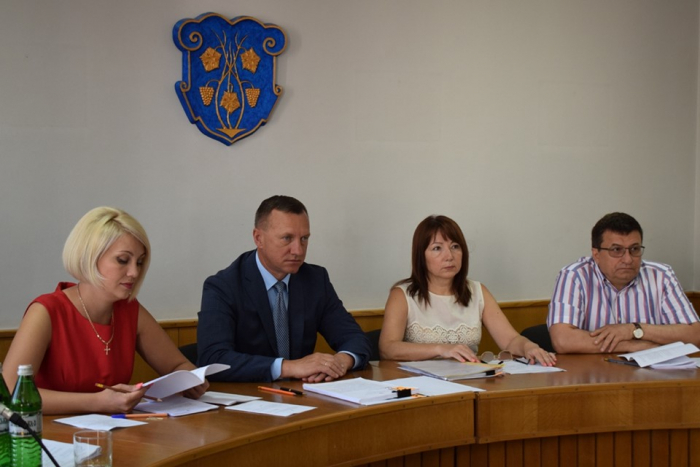 Виконком міськради погодив Програму з облаштування внутрішніх вбиралень у закладах освіти Ужгорода