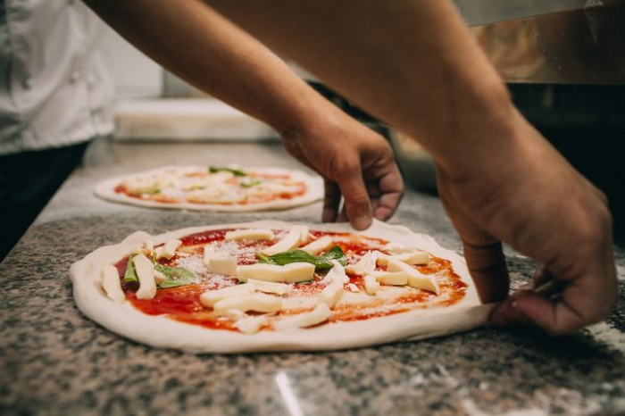Соковита піца на італійський манер
