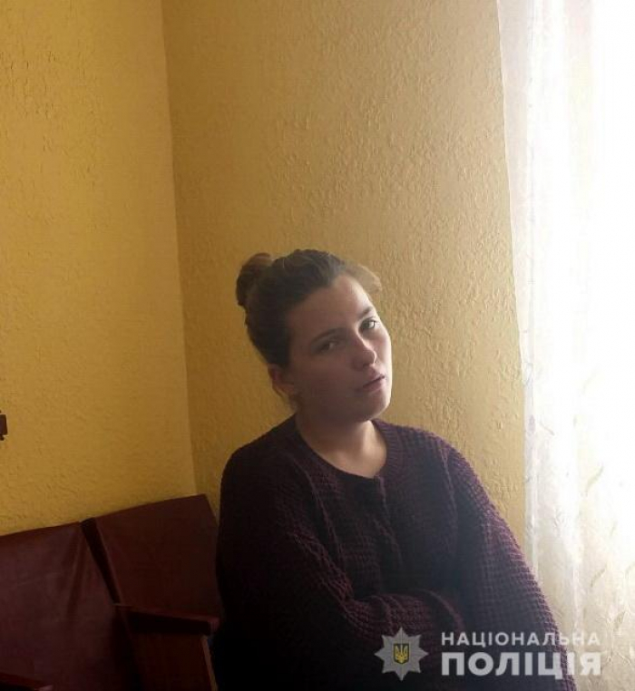 Ужгородські поліцейські розшукують неповнолітню Олену Костелей