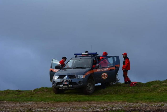 На Рахівщині рятувальники знайшли заблукалого туриста
