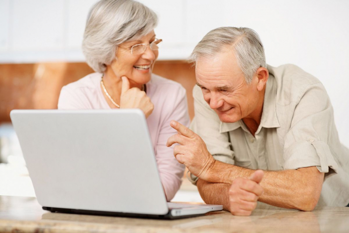 Диджиталізація дісталась і закарпатських пенсіонерів: оформити пенсію можна онлайн