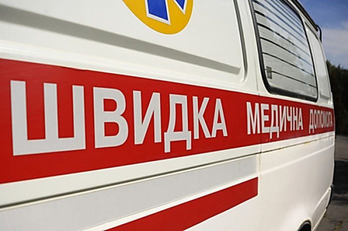 В Ужгороді п’яний водій допустив зіткнення із каретою швидкої та втік із місця ДТП