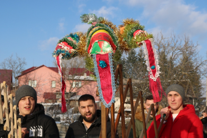 У Бороняві на Хустщині й нині побутує традиція колядування на Святвечір – «Шархань» ФОТО