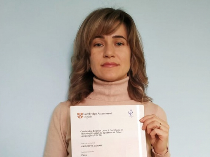 Викладачка поповнила здобутки ФІФ УжНУ сертифікатом CELTA від університету в Кембриджі
