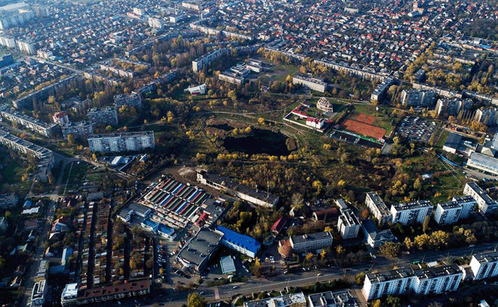 «Кірпічка» в Ужгороді стала ще на крок ближчою до можливості називатися парком (ФОТО)