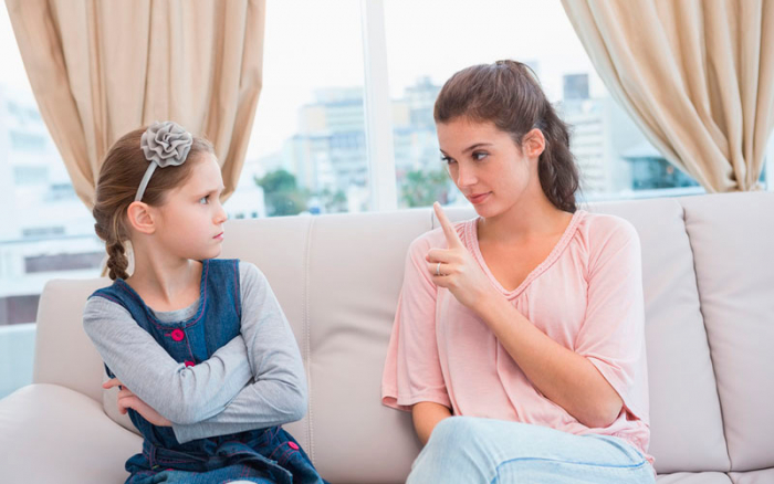 Батьки та діти: як правильно говорити з підлітками про пандемію (ВІДЕО)