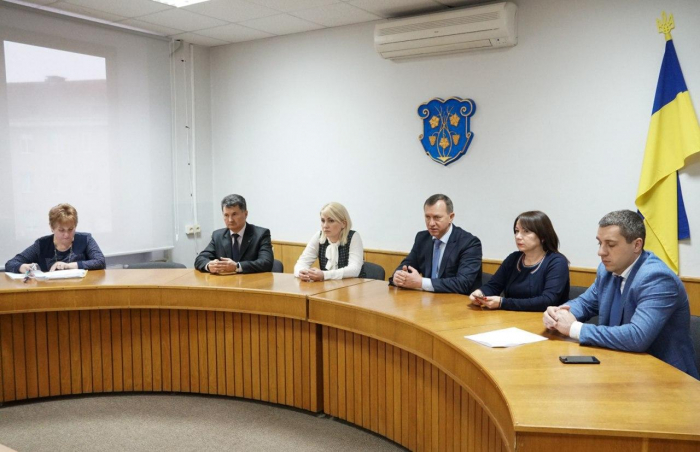 Офіційно: в Ужгороді відзавтра також впроваджують карантинні заходи