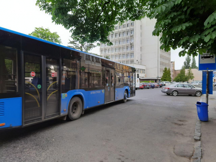 Без ажіотажу і з пільгами: Як працює громадський транспорт Ужгорода в умовах карантину