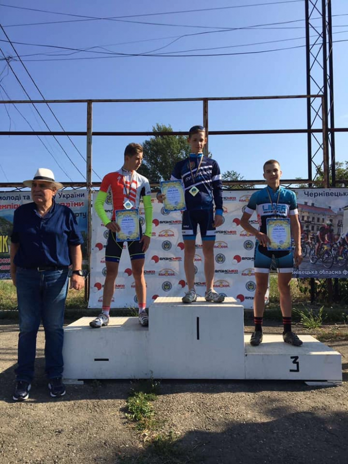 Закарпатці здобули "срібло" та "бронзу" на чемпіонаті України з велоспорту