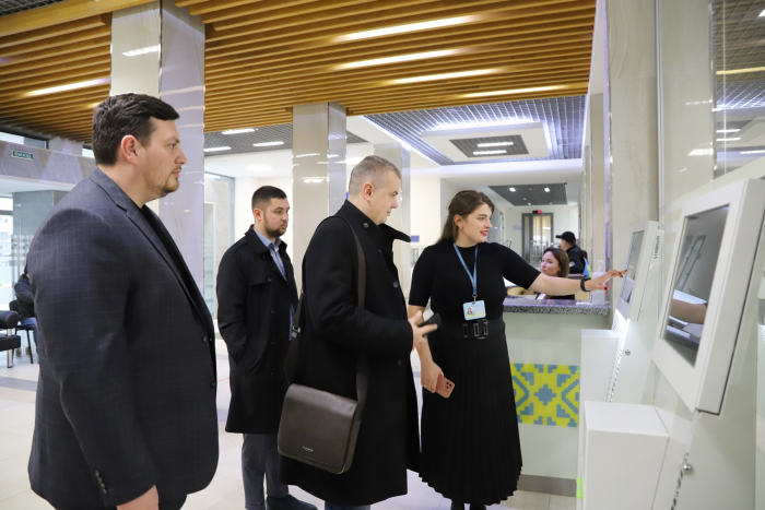 Представники Секретаріату Уповноваженого ВР України з прав людини завітали до Ужгородської міськради (ФОТО)