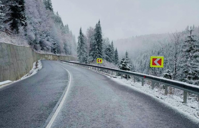 Гірські дороги Закарпаття вкрила ожеледиця: водіїв попереджають про небезпеку