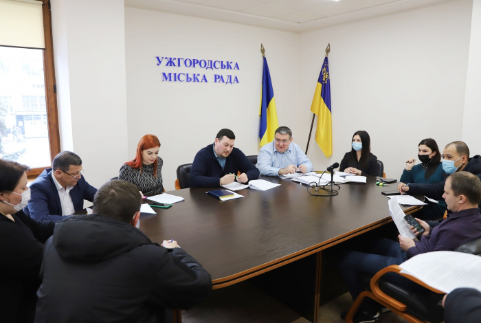 Засідання адмінкомісії в Ужгороді: розглянули 27 протоколів 