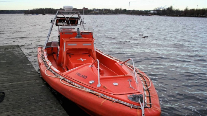 Із Закарпаття передали човен для одеських рятувальників