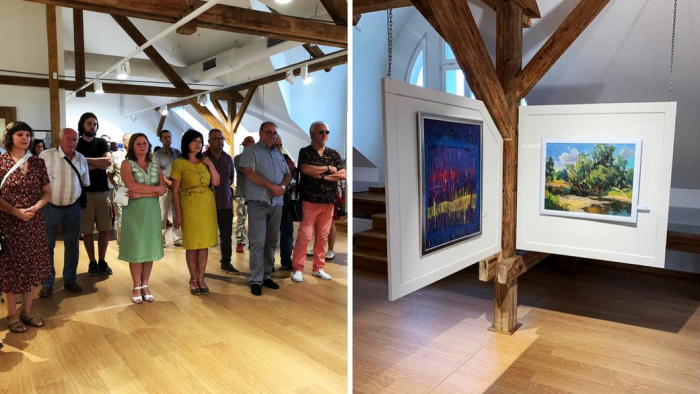 "Пензлем за мир": у Мукачеві відкрили виставку закарпатських художників