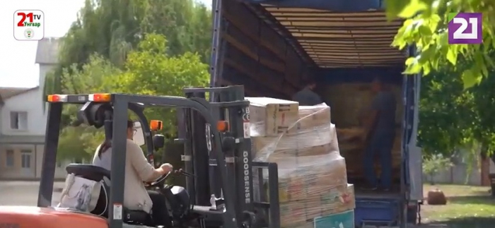 Із закарпатського Берегова до Запорізької області відправили 11 тонн гуманітарки (ВІДЕО)