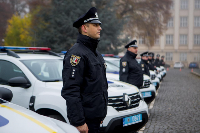 Програму «Поліцейський офіцер громади» на 2023 рік підтримали на сесії Ужгородської міськради