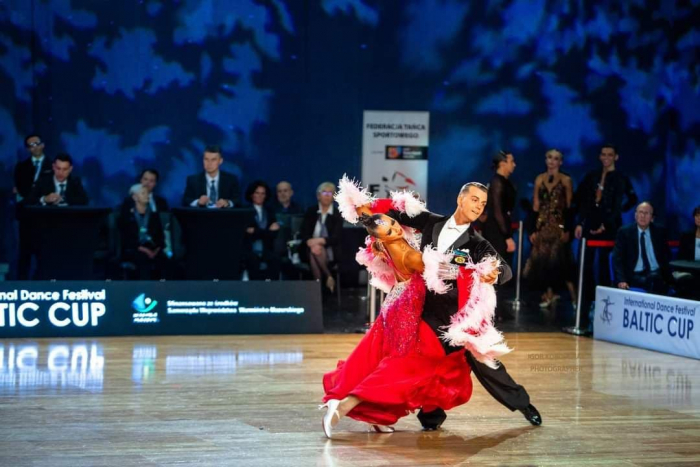 Ужгородка Вероніка Мишко з партнером Ерлом Вільямсоном стали чемпіонами світу з танців
