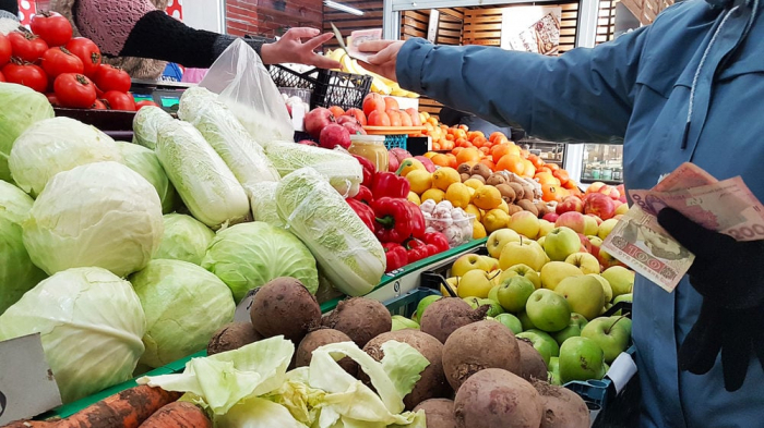 Ринки та крамниці Ужгорода почали тестувати покупців новими цінниками (ВІДЕО)