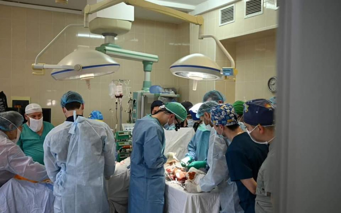Українські та американські хірурги провели на Закарпатті унікальні операції