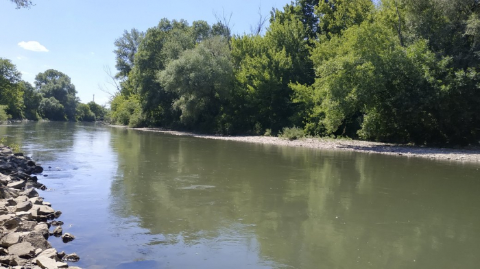 На Закарпатті у річці Тиса знову знайшли тіло чоловіка