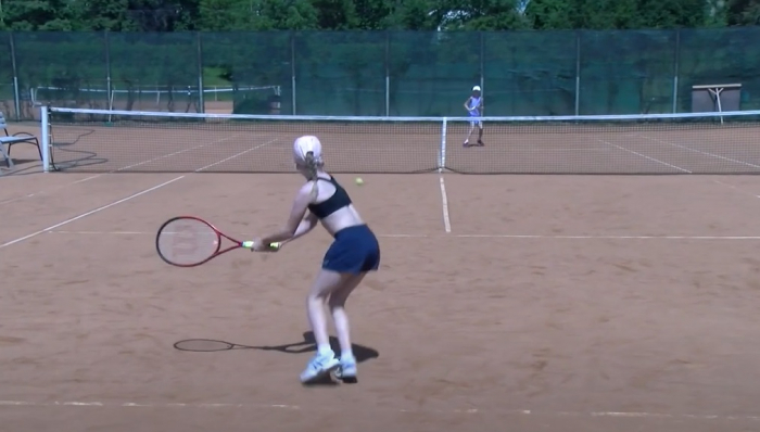 В Ужгороді тенісисти змагалися на турнірі вихідного дня (ВІДЕО)