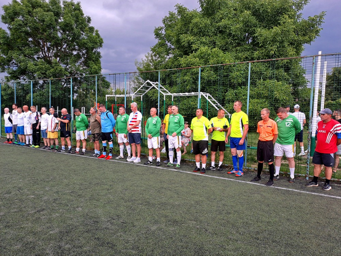 Перший мініфутбольний турнір ветеранів пам’яті Юрія Мандича відбувся в Ужгороді (ФОТО)