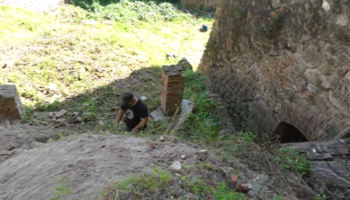 У Мукачівському замку розпочалися археологічні розкопки