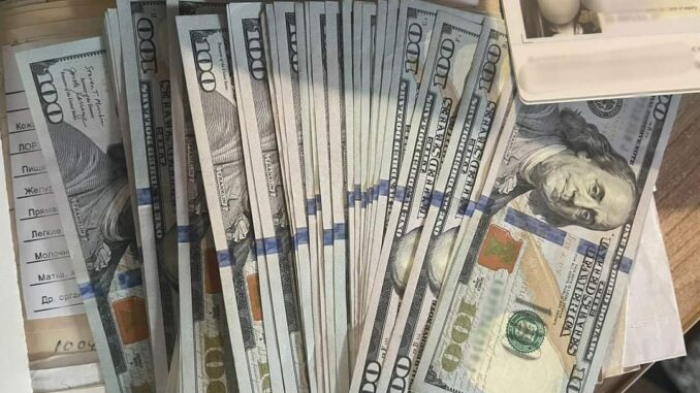 На КПП "Ужгород" жінка намагалася підкупити прикордонників