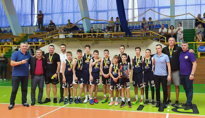 Юні ужгородці стали переможцями всеукраїнського баскетбольного турніру
