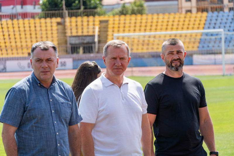 Матч пам?яті Героя України Анатолія Тегзи відбувся на стадіоні «Авангард» в Ужгороді
