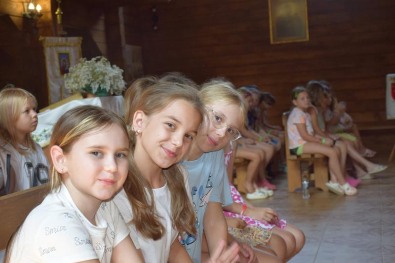 Діти прикордонників відпочили у літньому християнському таборі на Ужгородщині