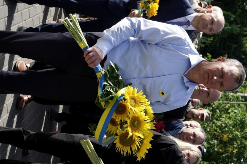 В Ужгороді вшанували пам'ять полеглих Захисників Украіни