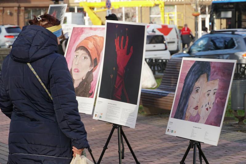 Просвітницька кампанія «Не мовчи. Ти маєш право на захист» відбулася в Ужгороді