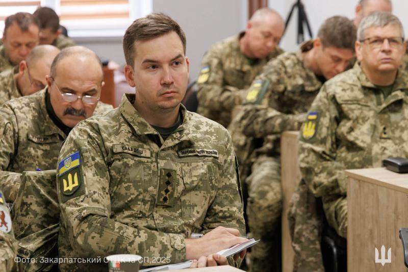 На Закарпатті відбулися фахові збори з офіцерами та сержантами підрозділів цивільно-військового співробітництва ТЦК та СП області