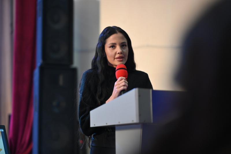 Учителі початкової ланки Закарпаття знайомляться з інноваційним освітнім проєктом «Освіта. Діти. Майбутнє»