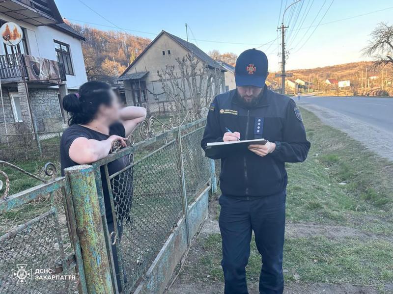 Кількість пожеж у природних екосистемах зростає — рятувальники Закарпаття посилюють профілактичну роботу