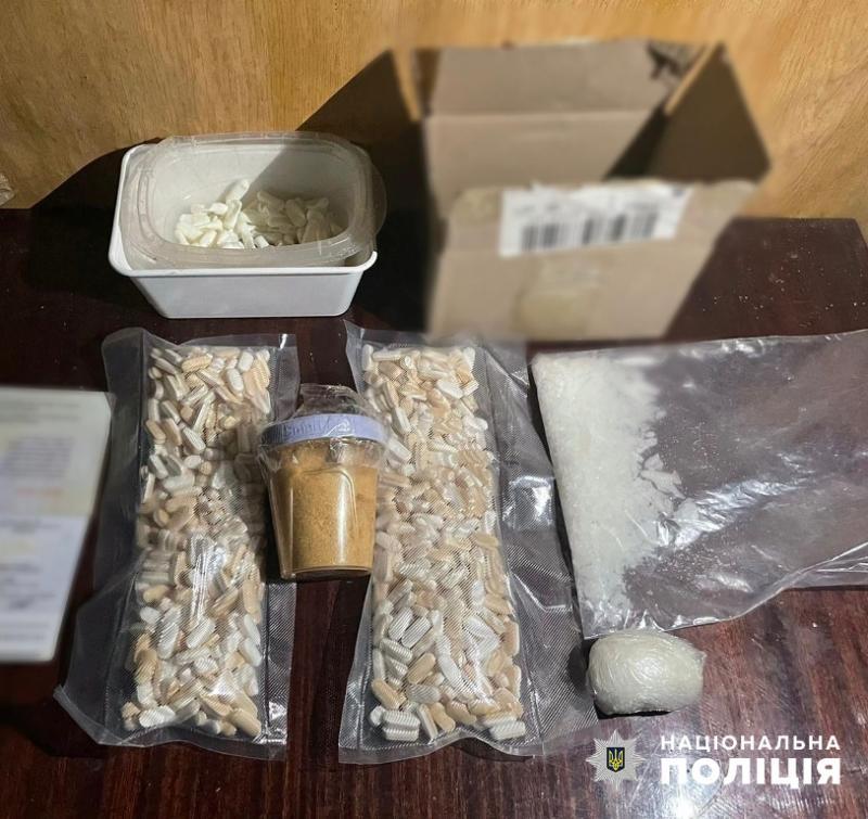 Масштабне виробництво наркотиків на Закарпатті: перед судом постануть дев’ятеро учасників злочинної організації