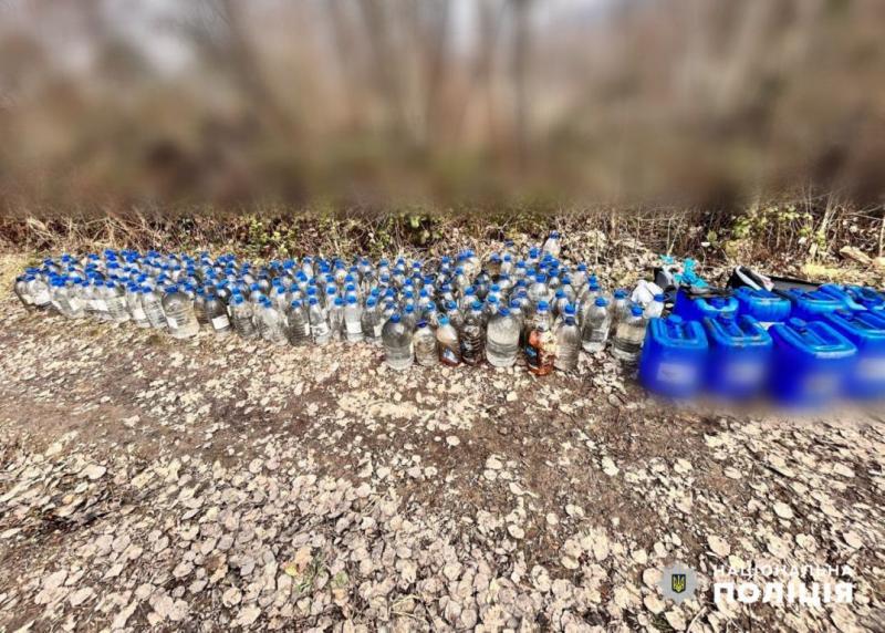 Масштабне виробництво наркотиків на Закарпатті: перед судом постануть дев’ятеро учасників злочинної організації