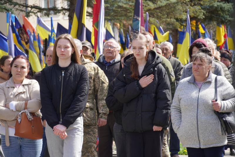 В Ужгороді сьогодні попрощалися із 33-річним солдатом Михайлом Шипом