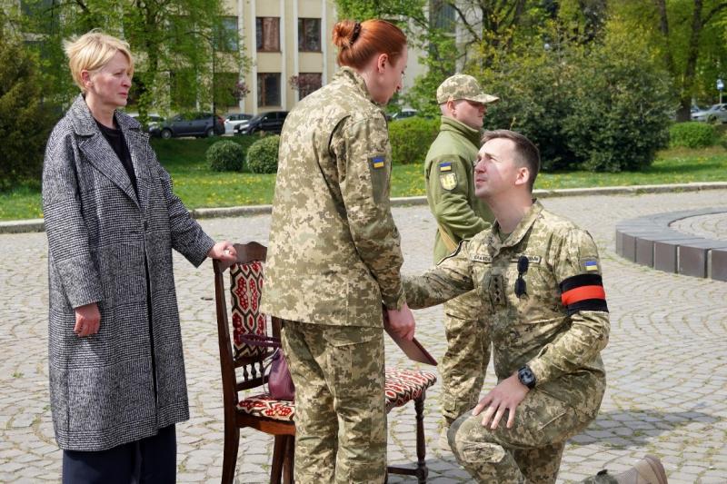 В Ужгороді сьогодні попрощалися із загиблим захисником України