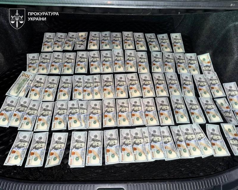 Депутат і “схема виїзду”: на Закарпатті викрили організатора переправлення за кордон