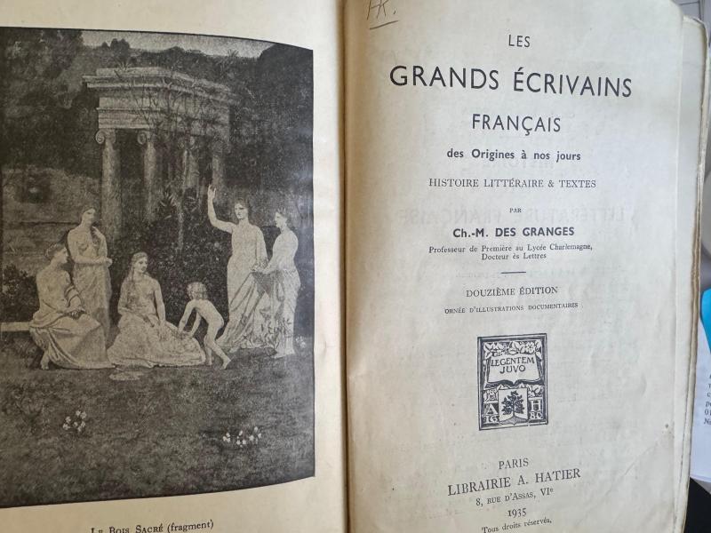 Посадовці митного поста «Чоп-залізничний» упередили незаконне вивезення до ЄС колекційних зарубіжних стародруків