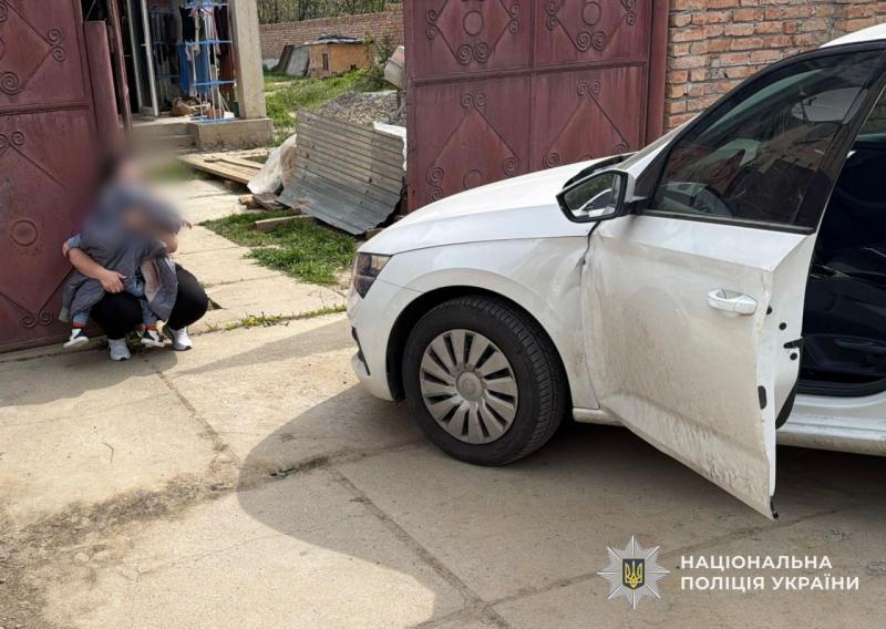 Завершено розслідування: закарпатець, який викрав жінку з дитиною та стріляв у поліцейських, постане перед судом
